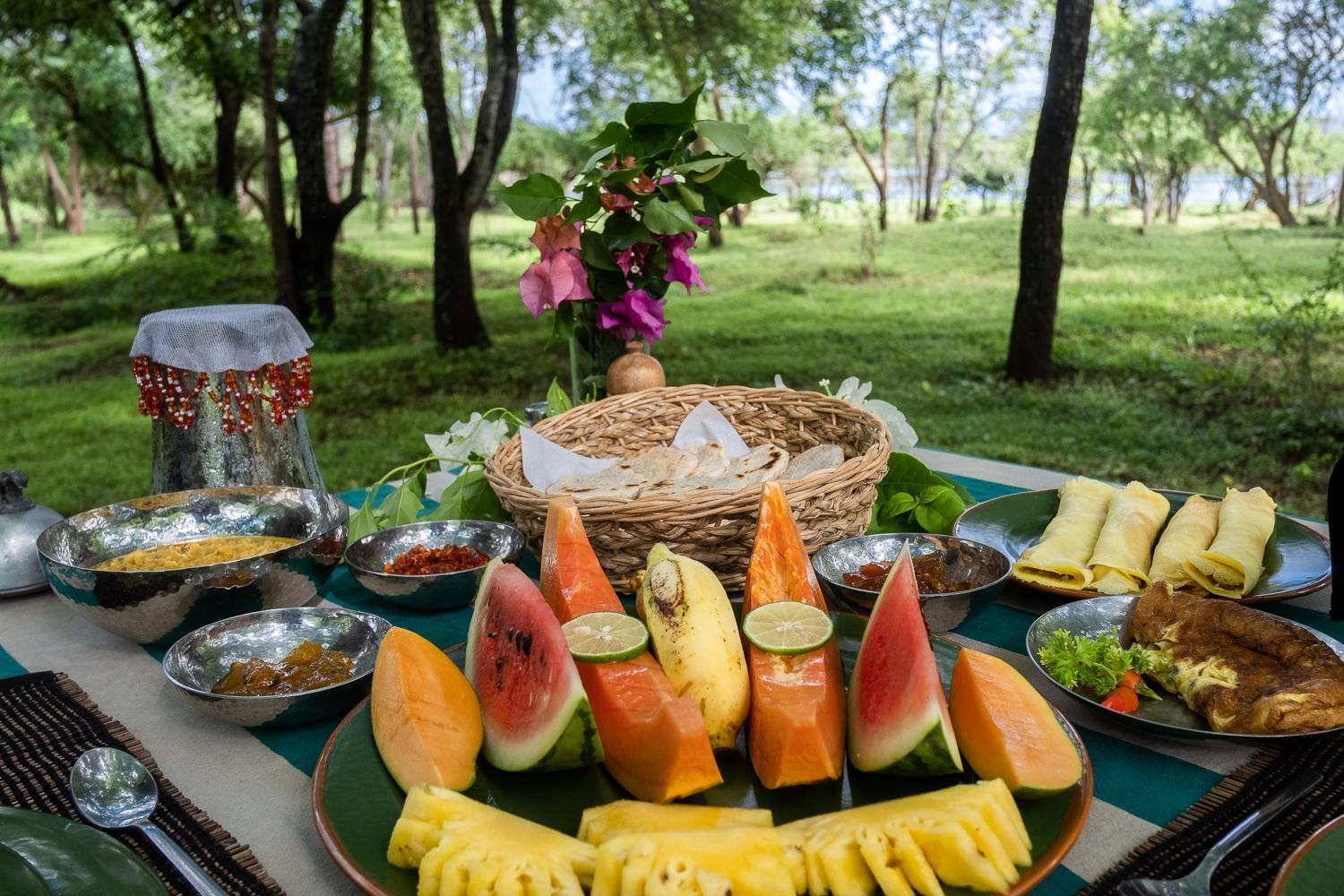 Kulu Safaris Hotel Yala Buitenkant foto