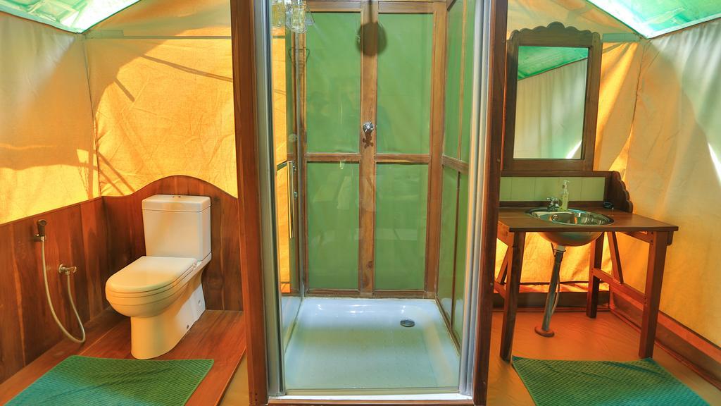 Kulu Safaris Hotel Yala Kamer foto